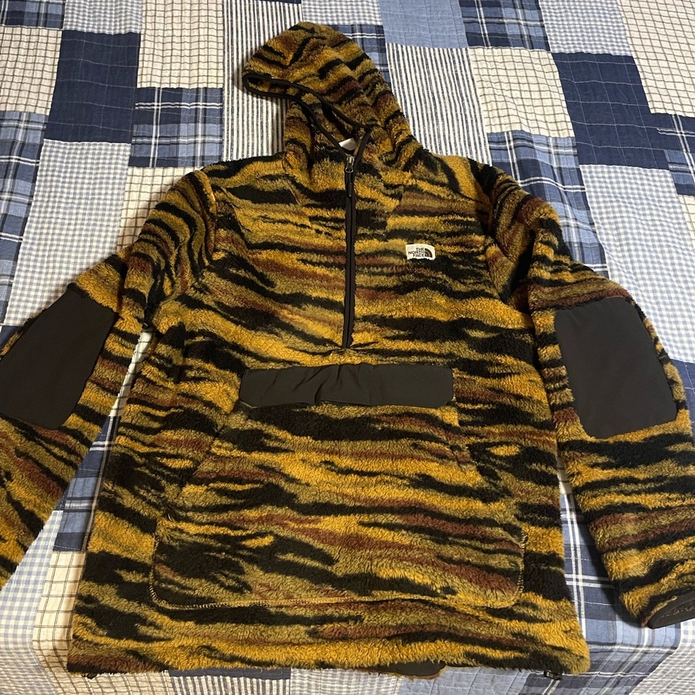 COPY - The North Face Campshire fleece pullover hoodie